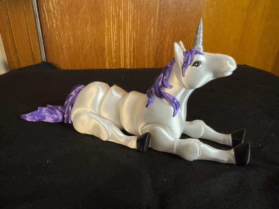 Unicorn, Large