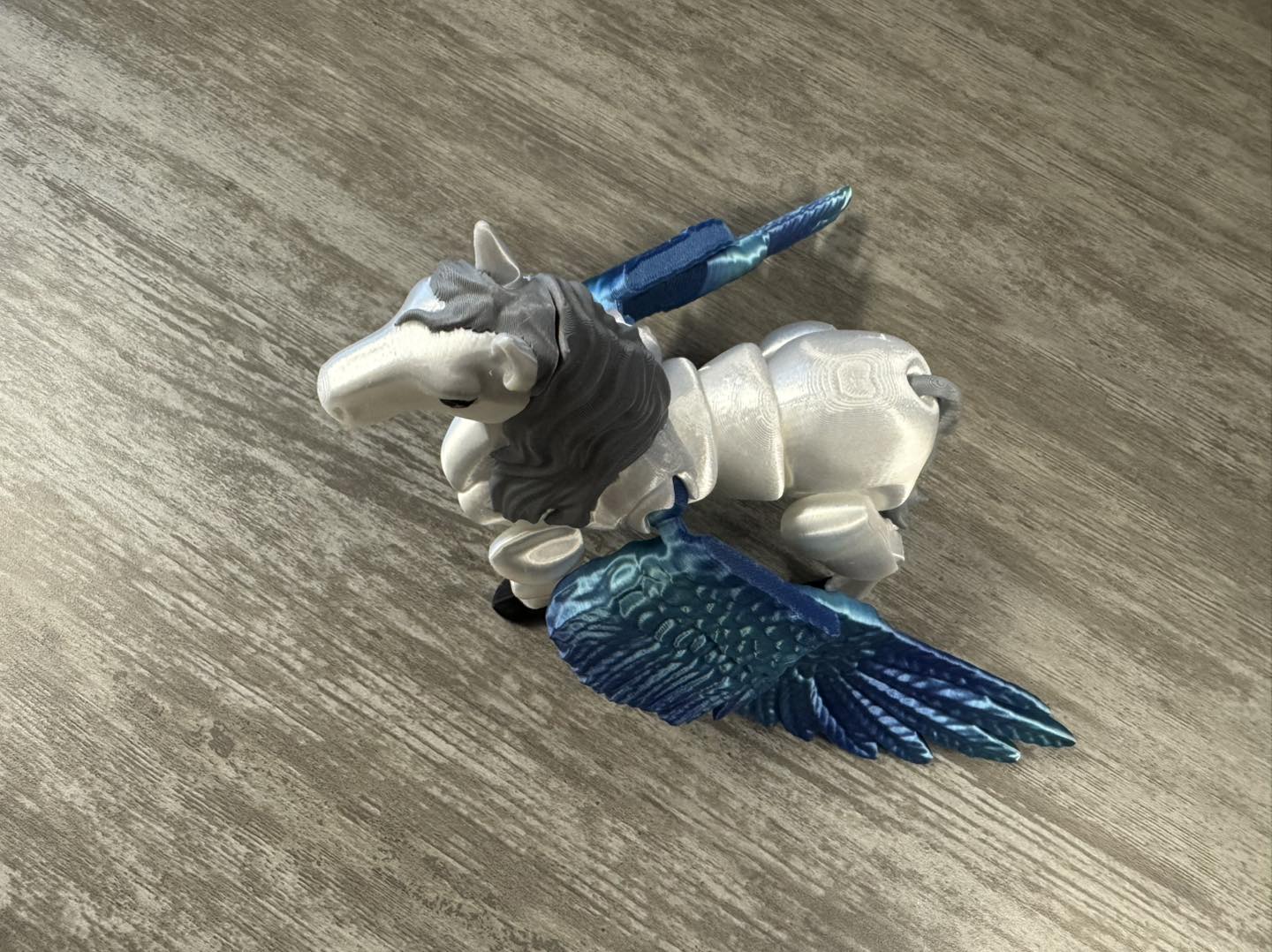Pegasus, Large