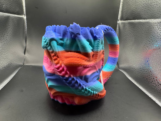 Dragon  Can Holder